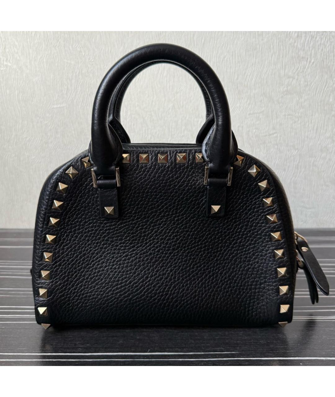 VALENTINO Черная кожаная сумка с короткими ручками, фото 3