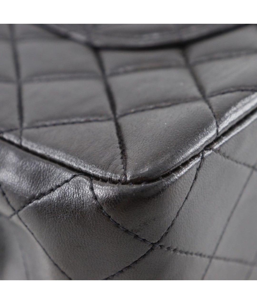 CHANEL Черная кожаная сумка с короткими ручками, фото 8