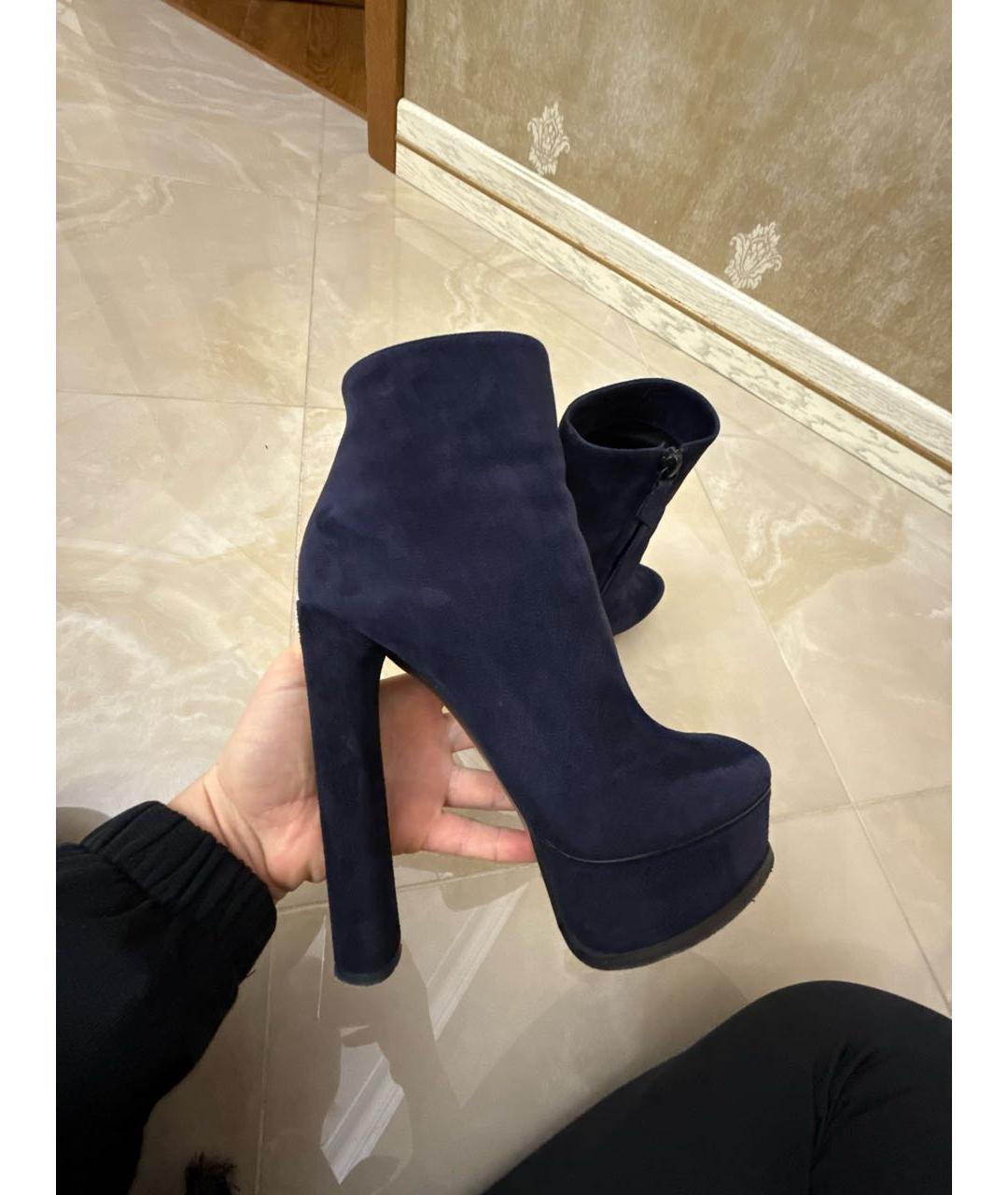 CASADEI Темно-синие замшевые ботильоны, фото 6