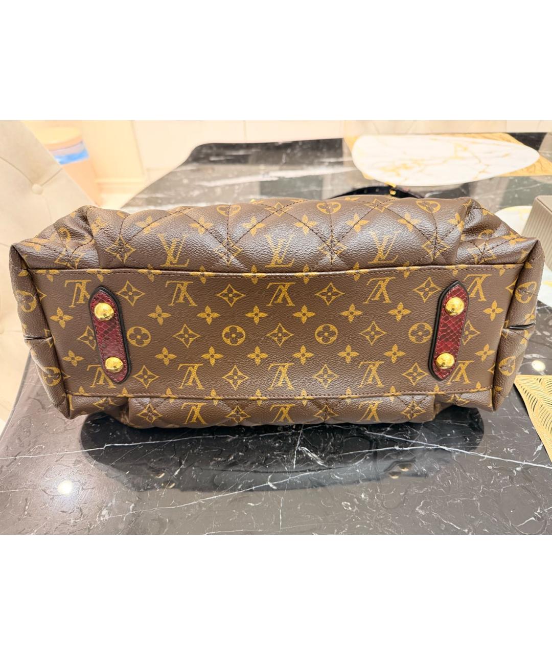 LOUIS VUITTON Коричневая сумка с короткими ручками, фото 3