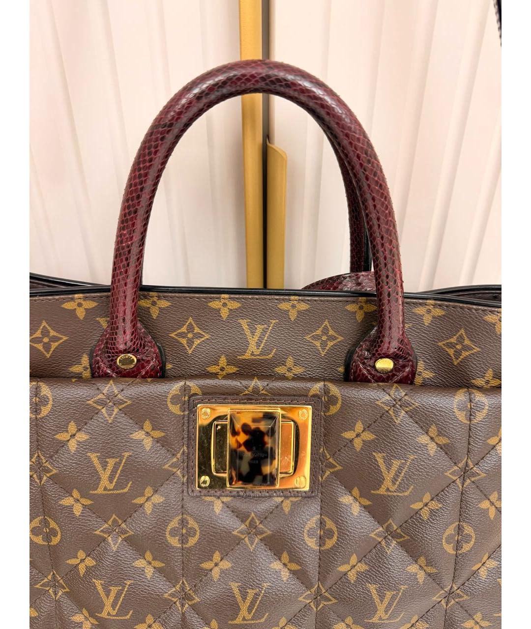 LOUIS VUITTON Коричневая сумка с короткими ручками, фото 2