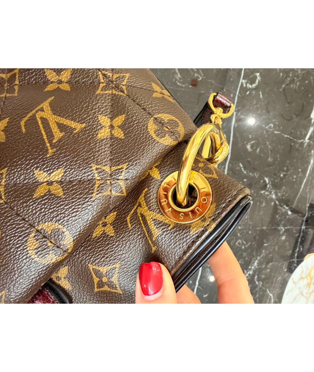 LOUIS VUITTON Коричневая сумка с короткими ручками, фото 6