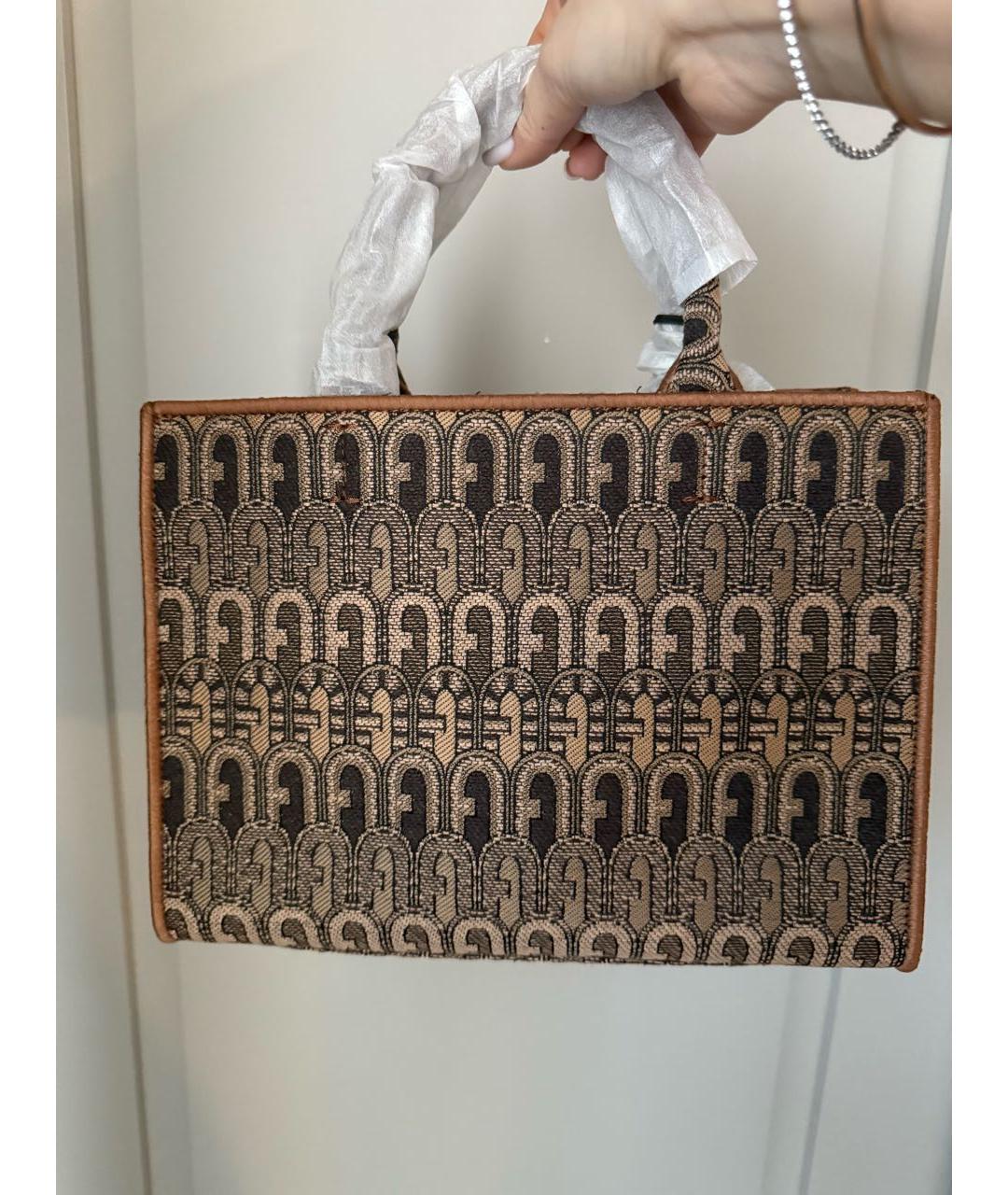 FURLA Коричневая жаккардовая сумка с короткими ручками, фото 5