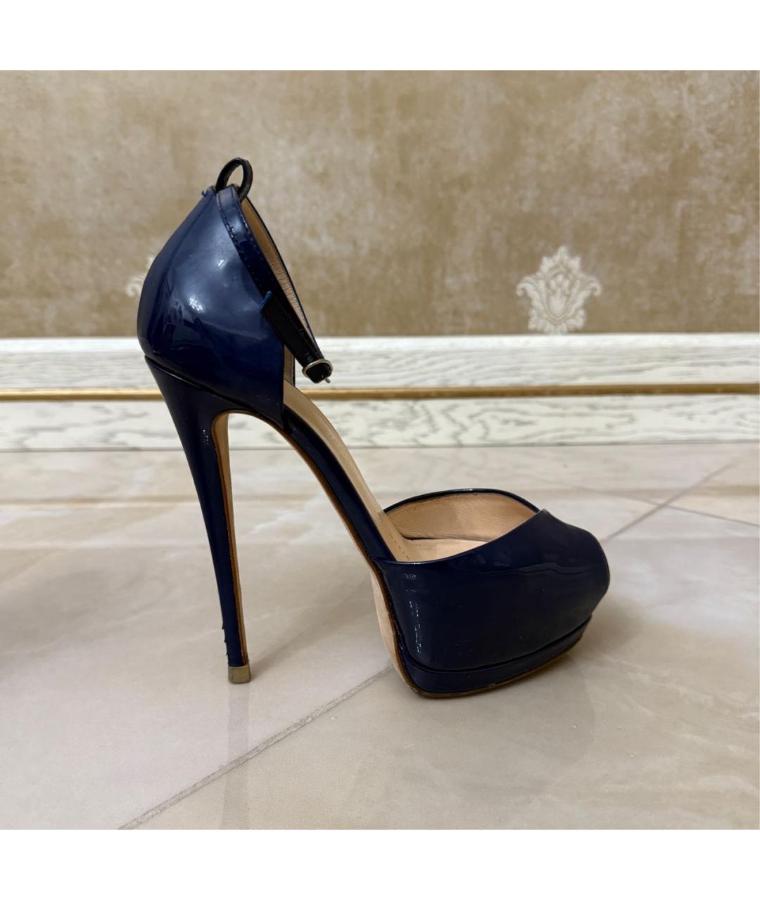 GIUSEPPE ZANOTTI DESIGN Темно-синие босоножки из лакированной кожи, фото 9