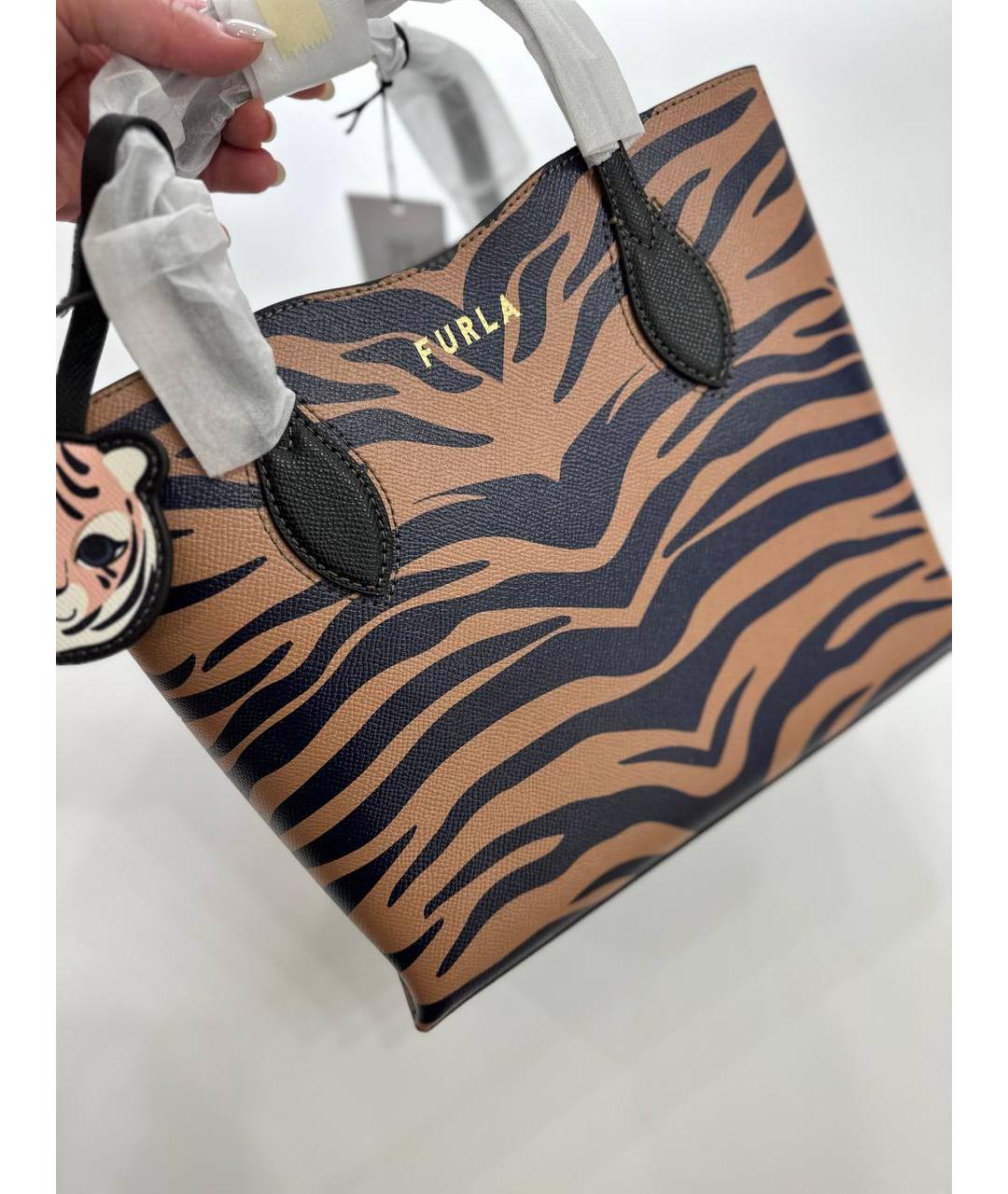 FURLA Черная кожаная сумка с короткими ручками, фото 6