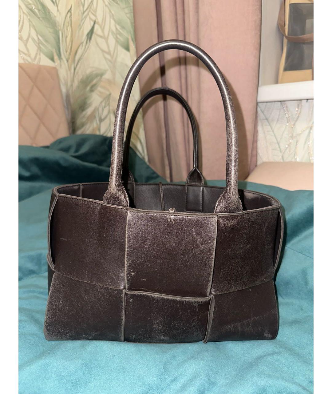 BOTTEGA VENETA Коричневая замшевая сумка с короткими ручками, фото 4