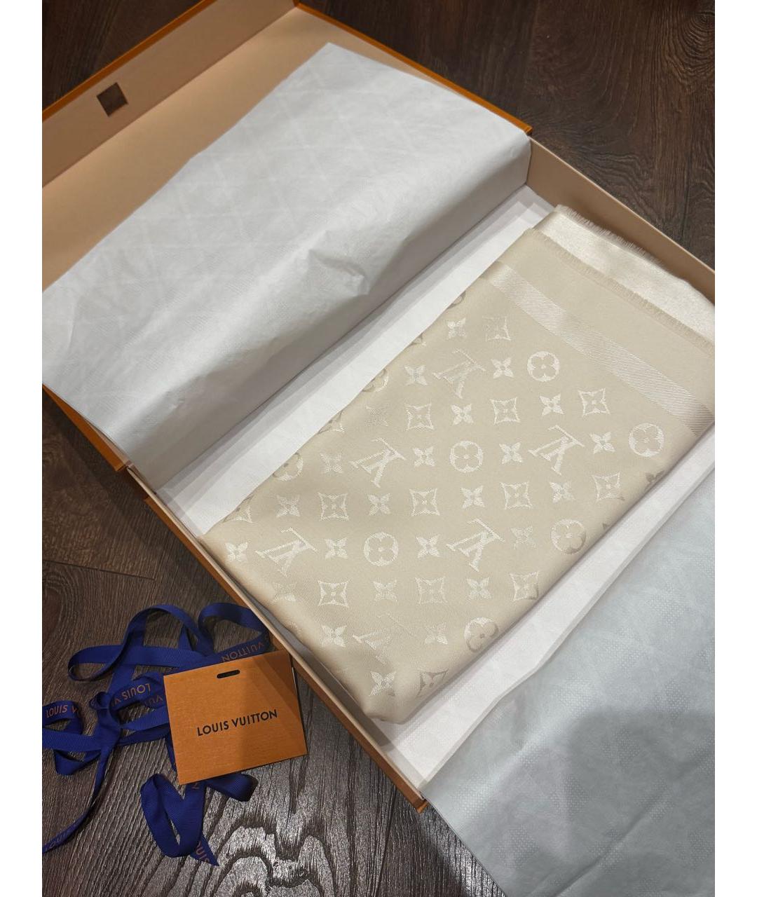 LOUIS VUITTON Бежевый шерстяной платок, фото 3
