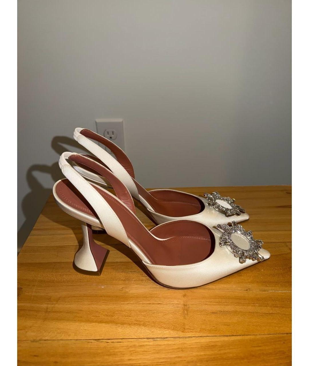 Amina Muaddi Белые текстильные лодочки на низком каблуке, фото 9
