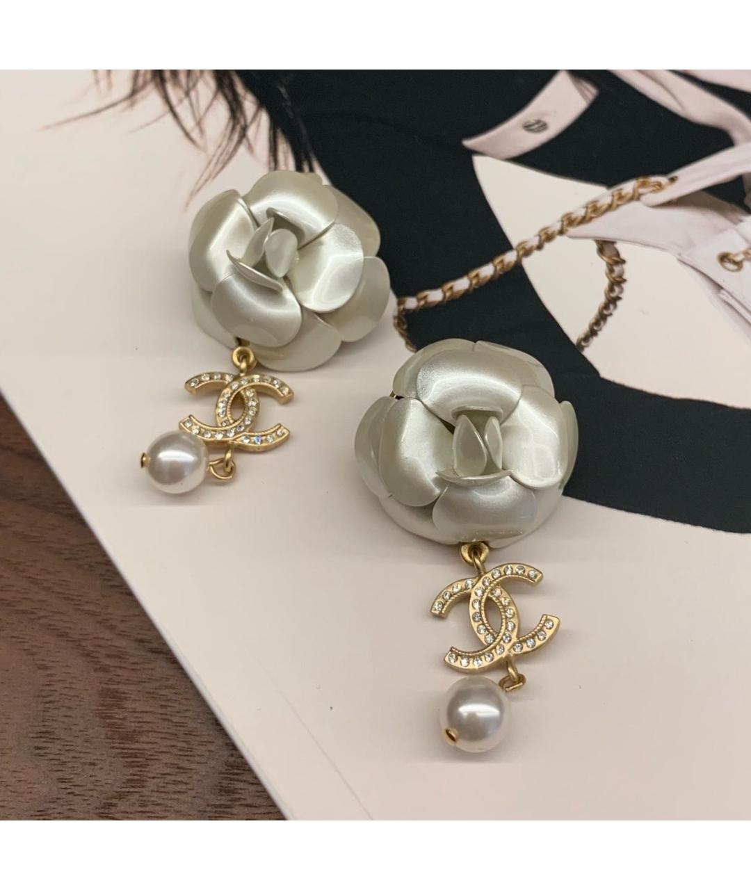 CHANEL Золотые металлические серьги, фото 4