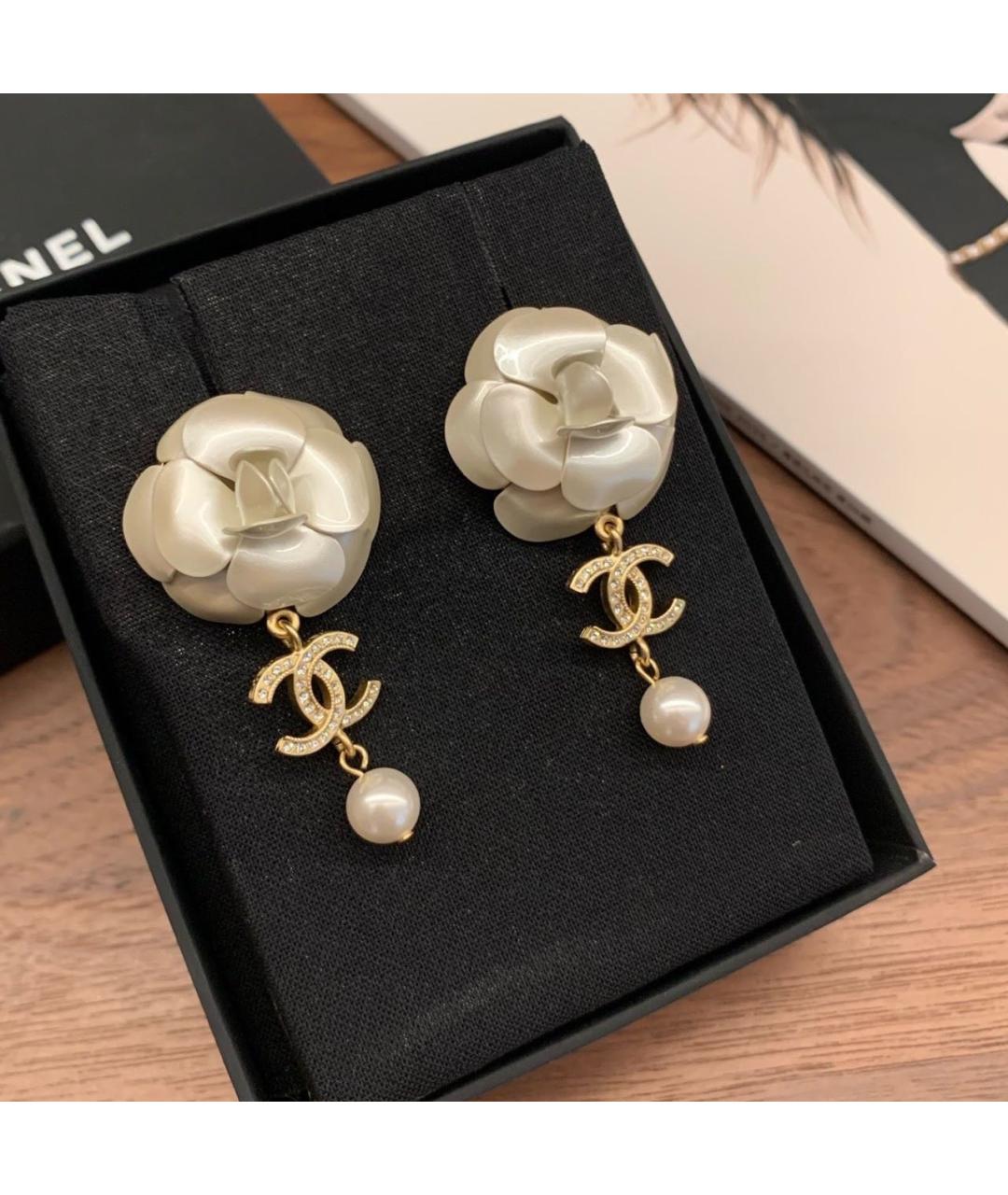 CHANEL Золотые металлические серьги, фото 7