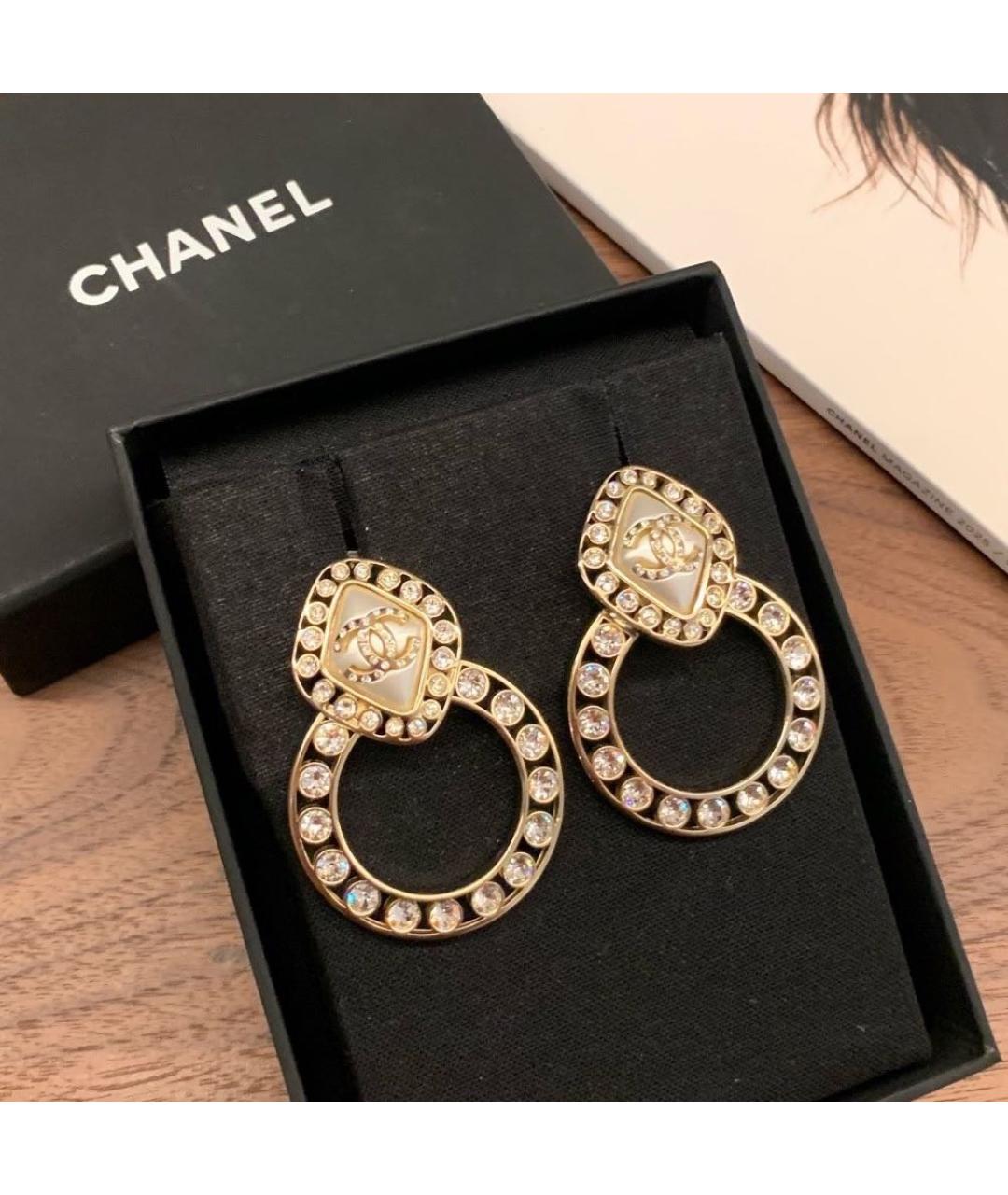 CHANEL Золотые металлические серьги, фото 2