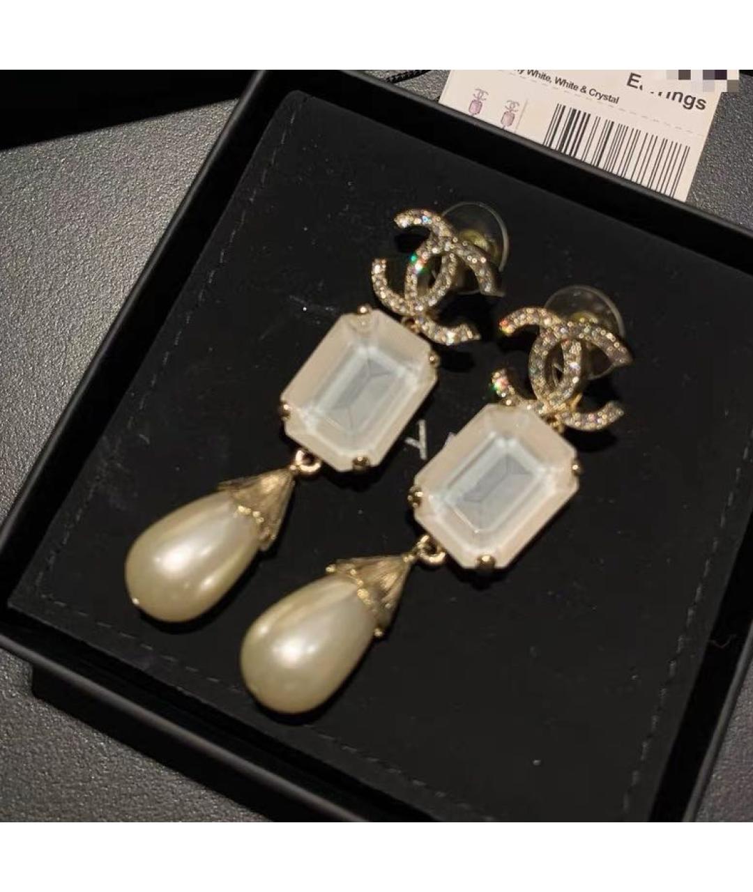 CHANEL Бежевые серьги, фото 6