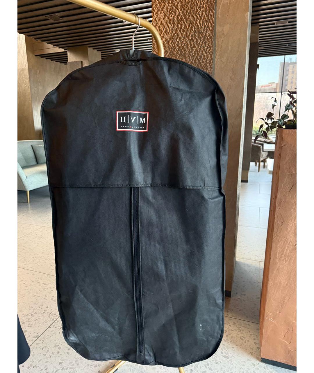 PRADA Черный полиамидовый пуховик, фото 6