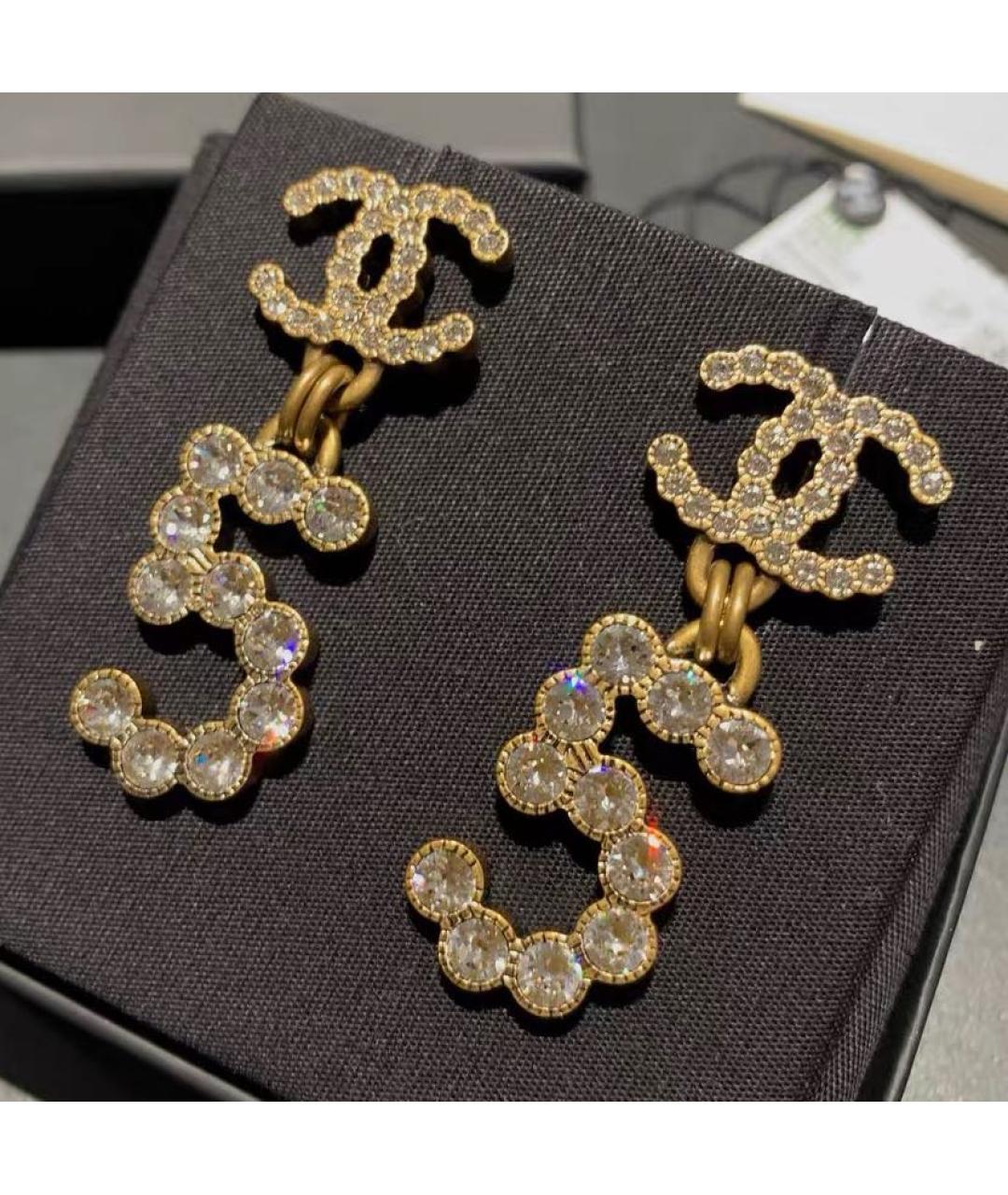 CHANEL Золотые металлические серьги, фото 7