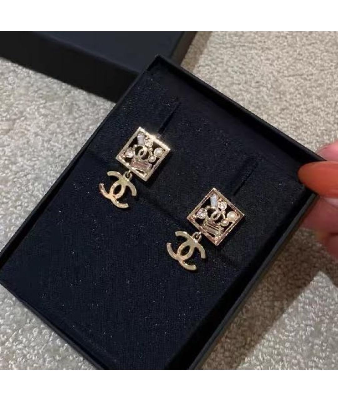 CHANEL Золотые металлические серьги, фото 2