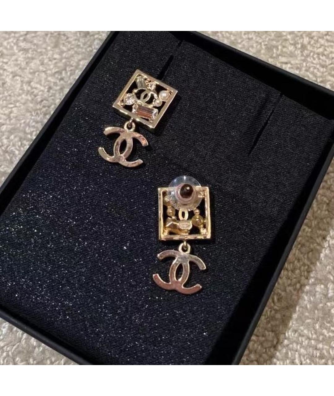 CHANEL Золотые металлические серьги, фото 5