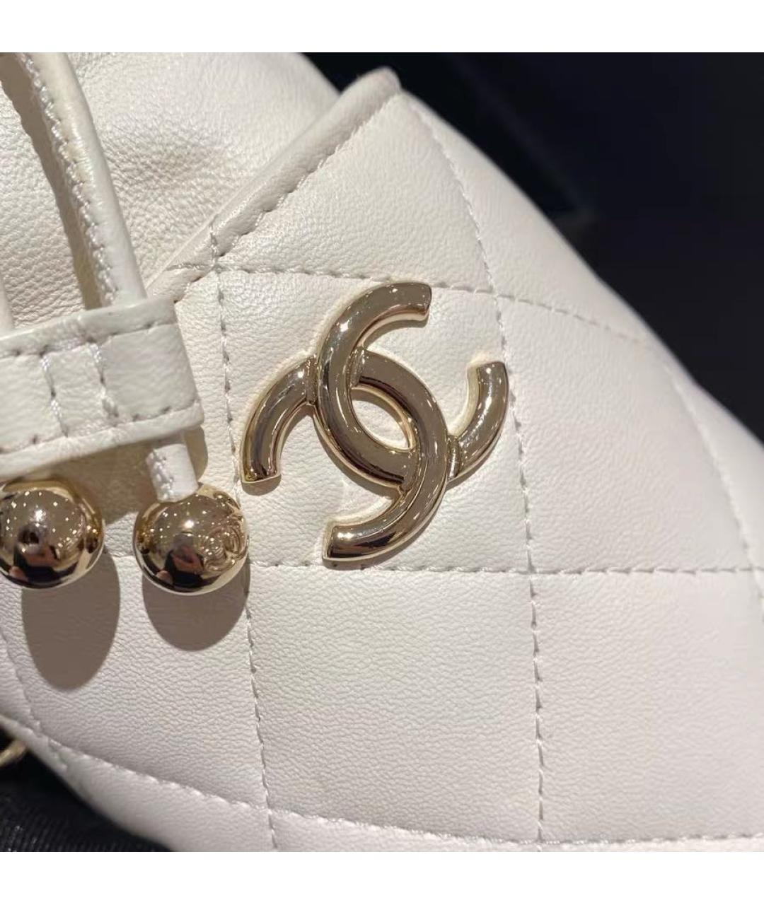 CHANEL Белая кожаная сумка через плечо, фото 5