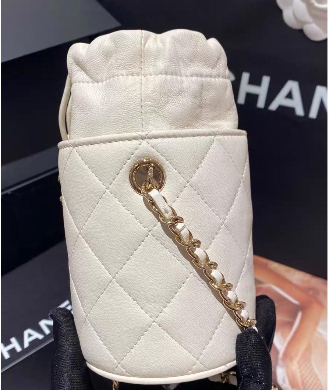 CHANEL Белая кожаная сумка через плечо, фото 4