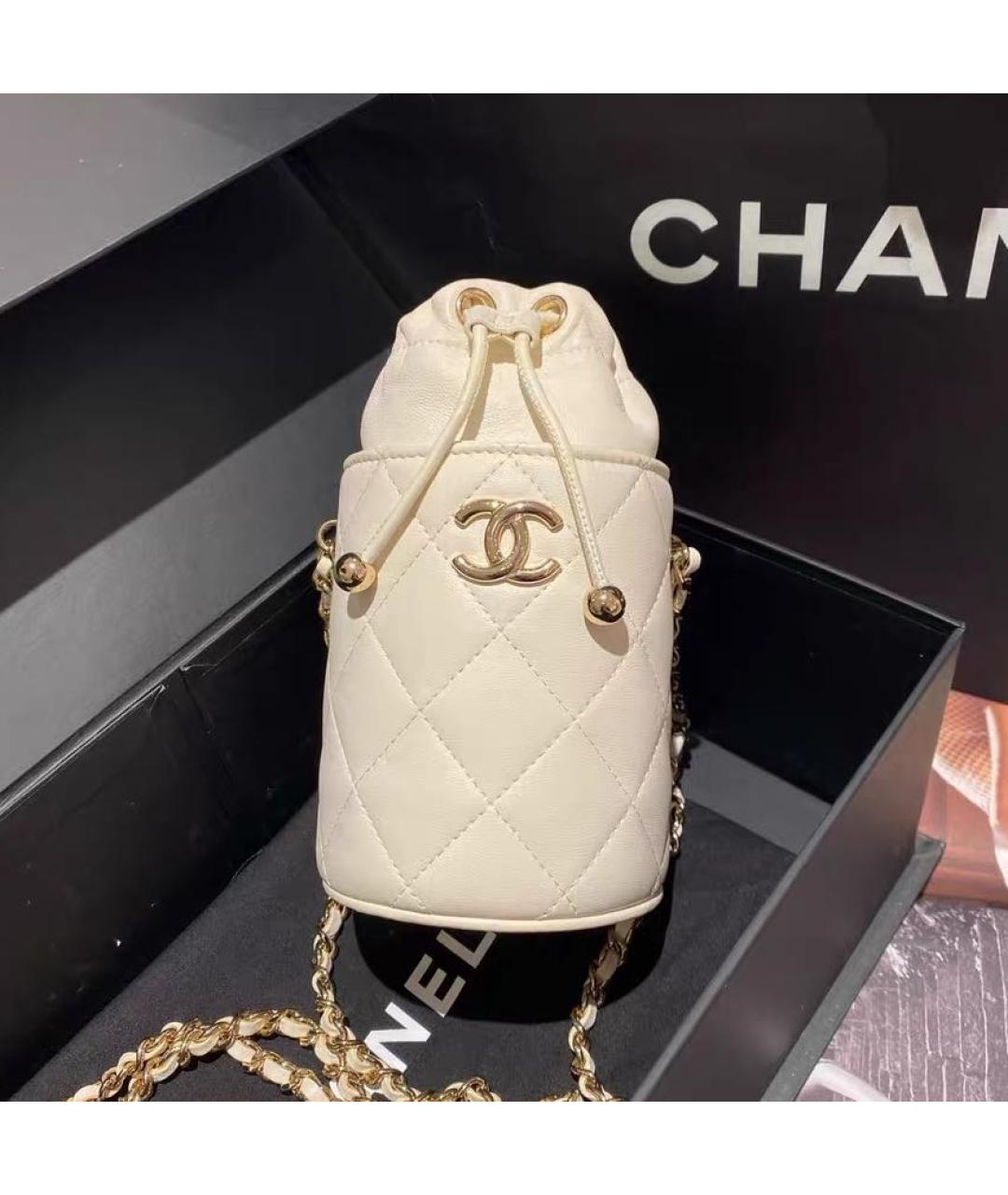 CHANEL Белая кожаная сумка через плечо, фото 2
