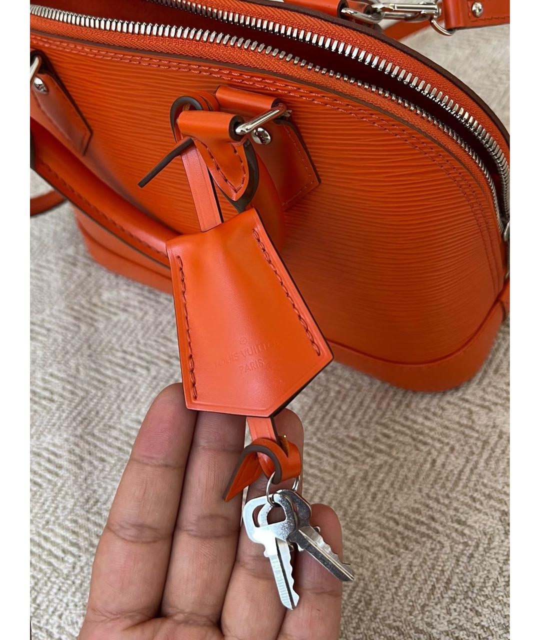 LOUIS VUITTON Оранжевая кожаная сумка через плечо, фото 7