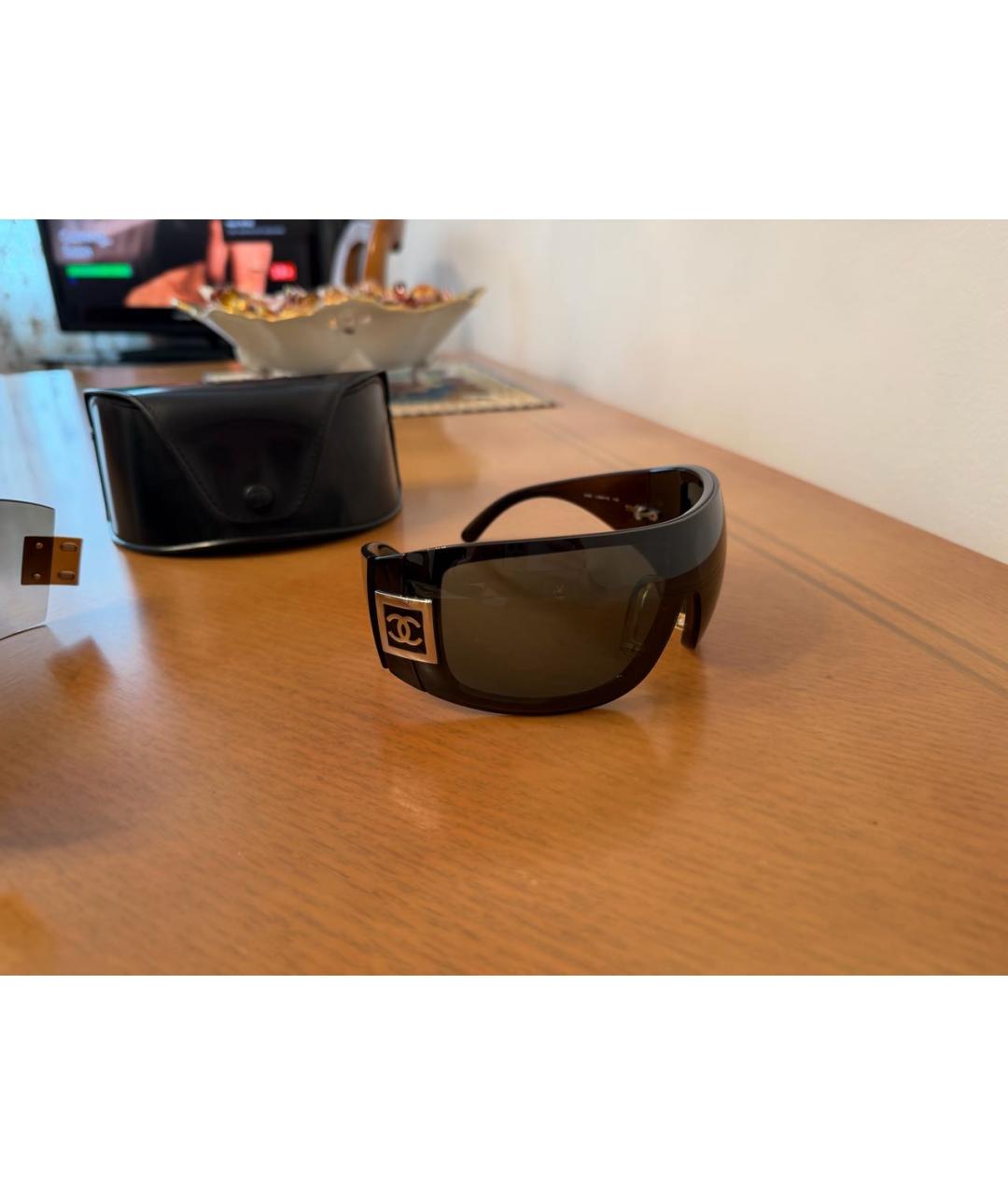 CHANEL Черные пластиковые солнцезащитные очки, фото 7