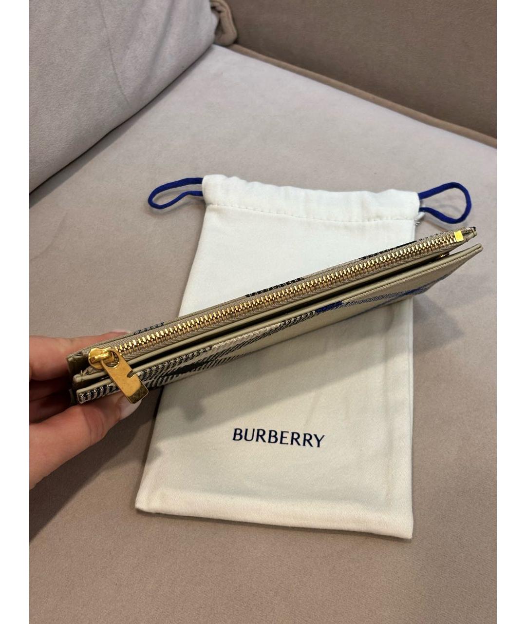 BURBERRY Бежевый кошелек, фото 3