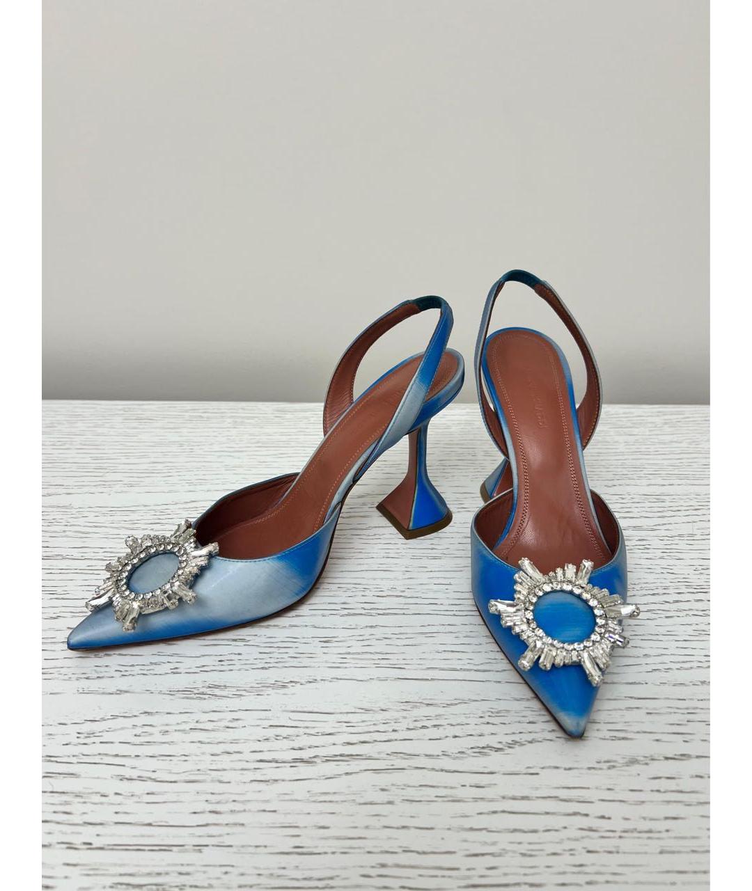 Amina Muaddi Голубые текстильные туфли, фото 3