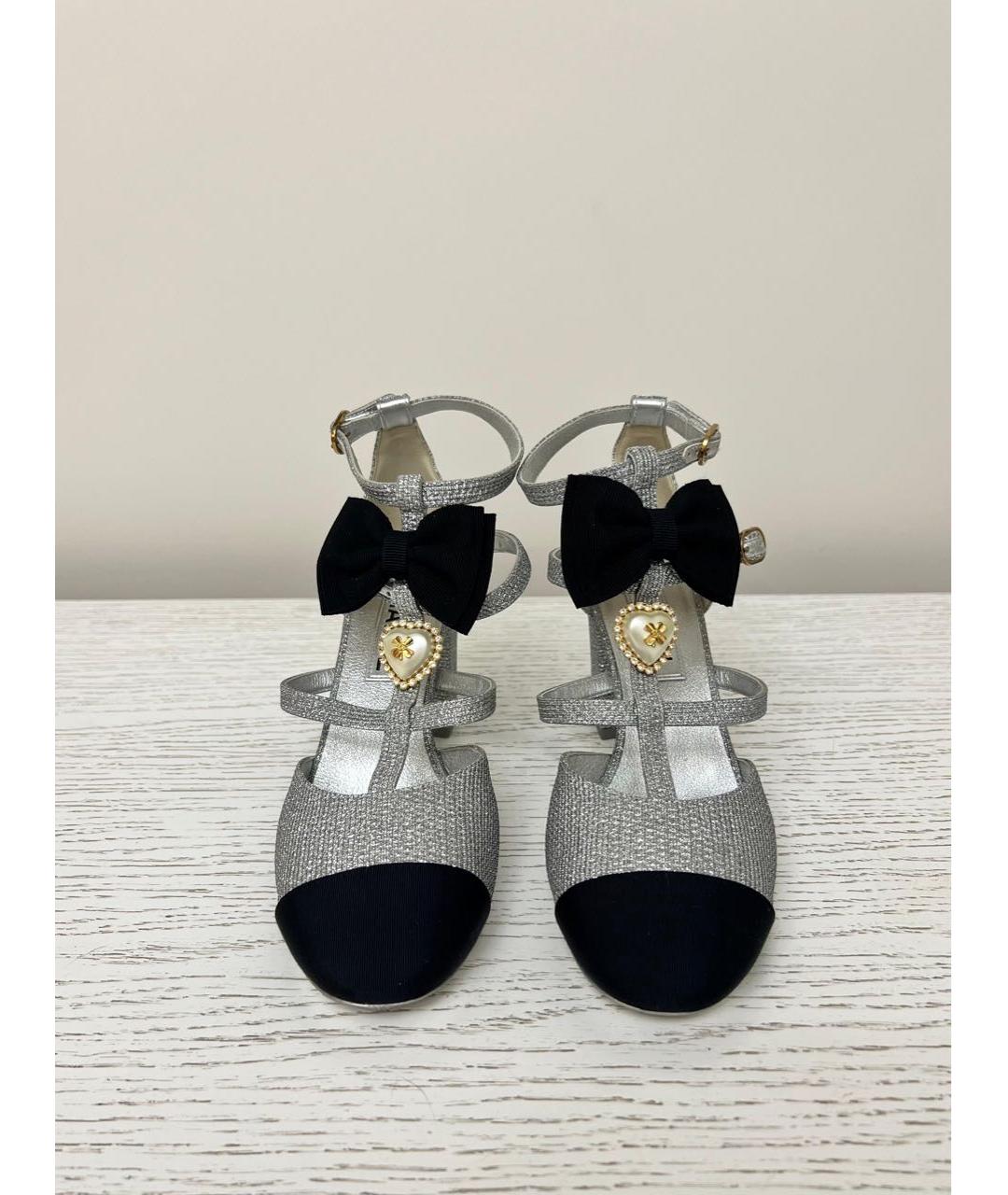 CHANEL Серебряные туфли, фото 2