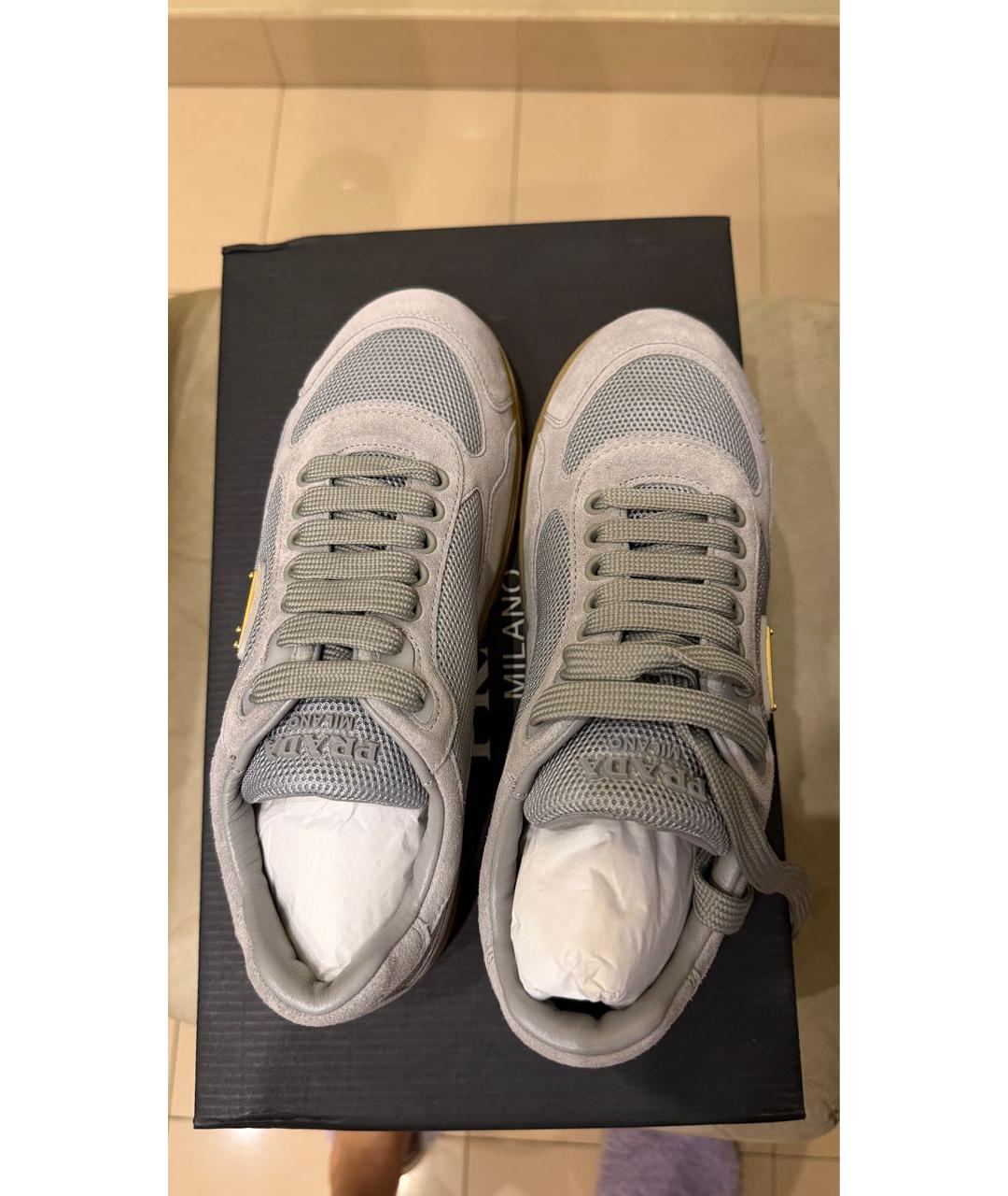 PRADA Серые замшевые кеды, фото 4