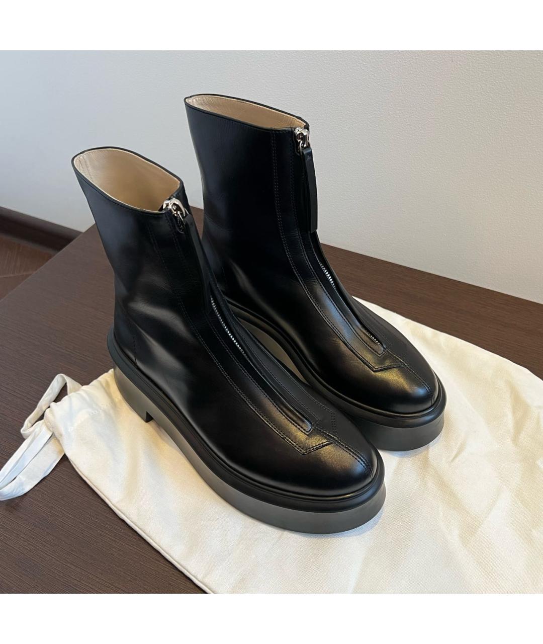 THE ROW Черные кожаные полусапоги, фото 5