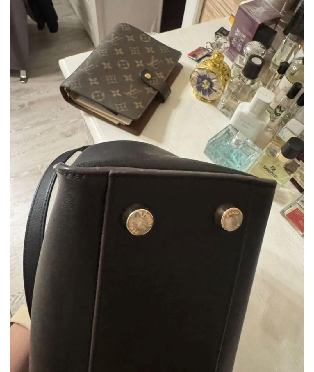 FENDI Черная кожаная сумка с короткими ручками, фото 7