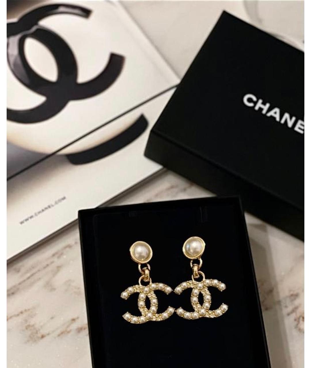 CHANEL Золотые металлические серьги, фото 4