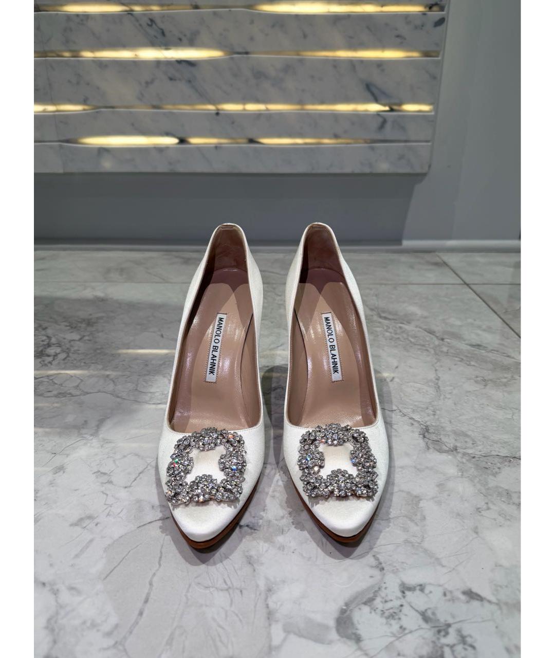 MANOLO BLAHNIK Белые текстильные туфли, фото 3