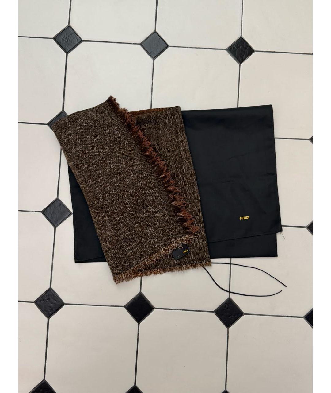FENDI Коричневый шерстяной шарф, фото 2