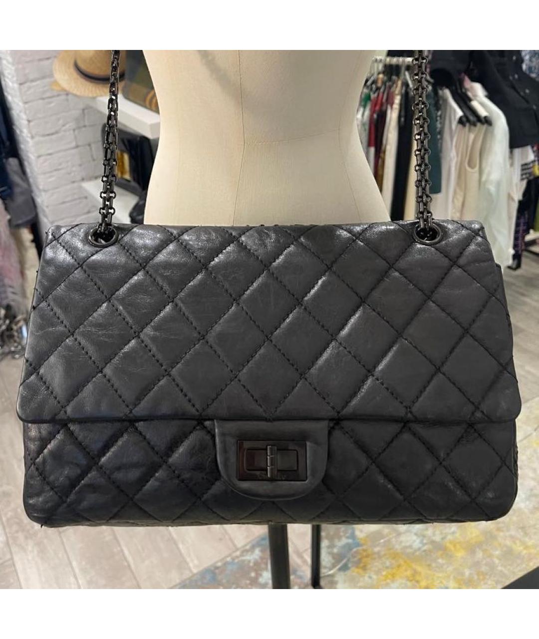 CHANEL Черная кожаная сумка с короткими ручками, фото 4