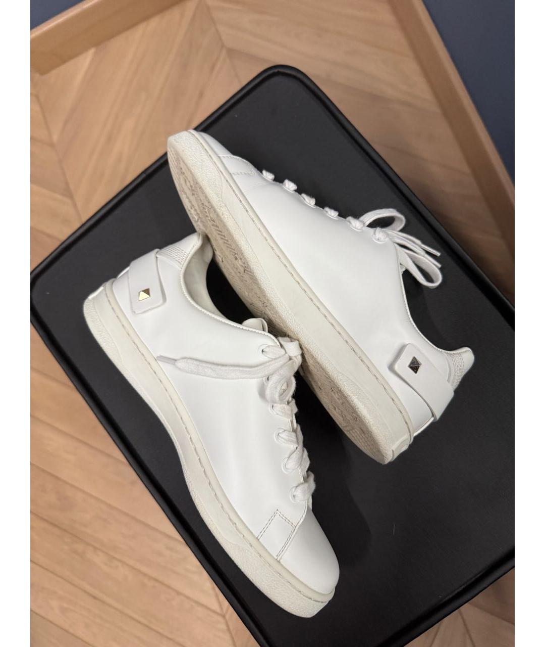 RED VALENTINO Белые кожаные кеды, фото 5