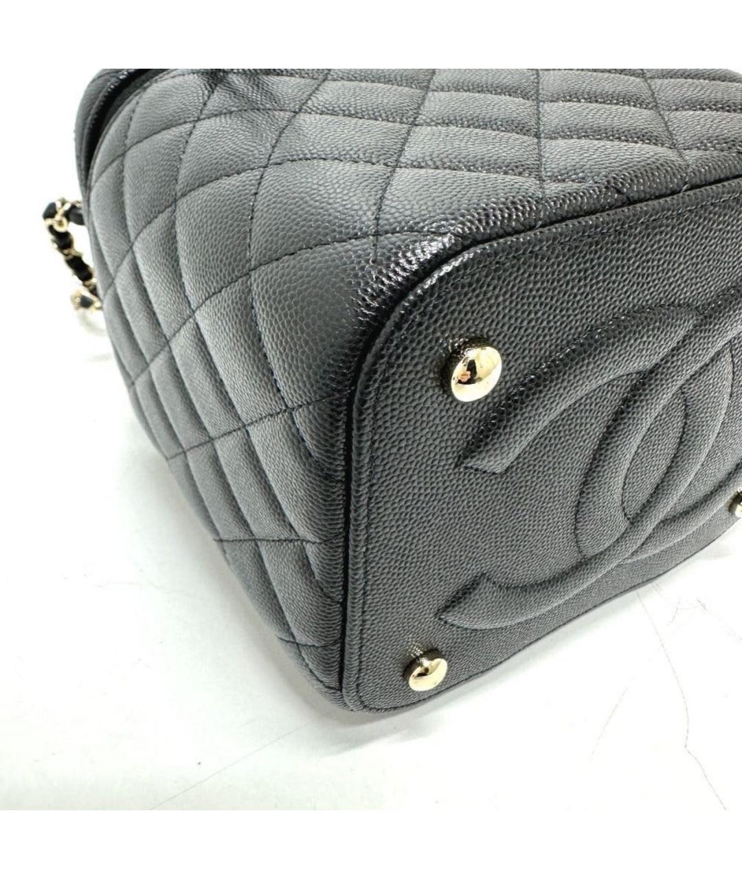 CHANEL Черная кожаная сумка с короткими ручками, фото 5