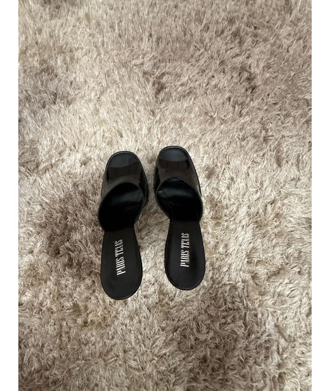 PARIS TEXAS Черные мюли из лакированной кожи, фото 3