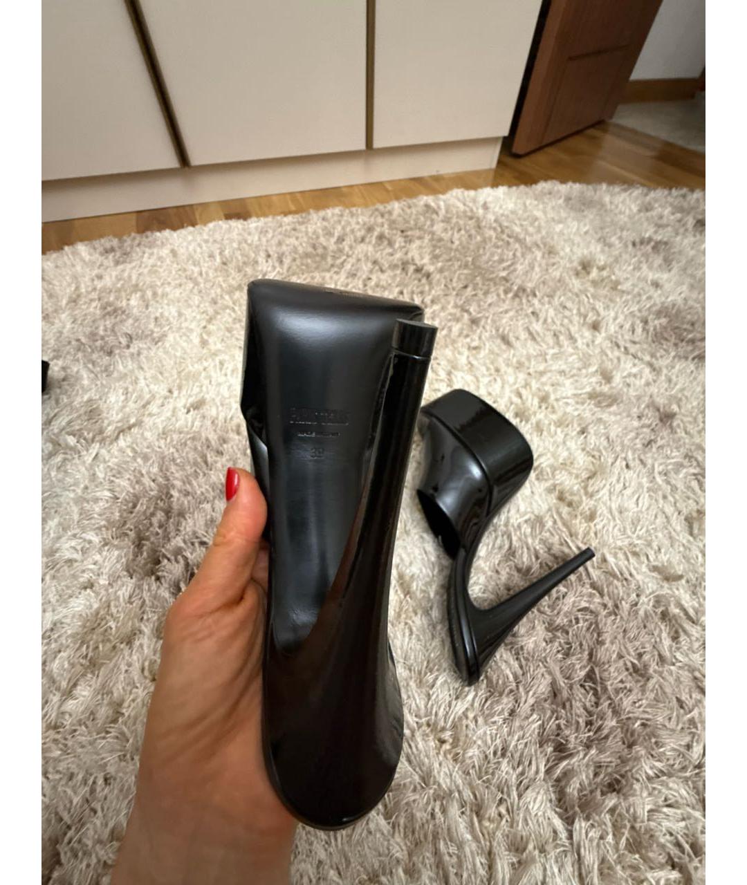 PARIS TEXAS Черные мюли из лакированной кожи, фото 6