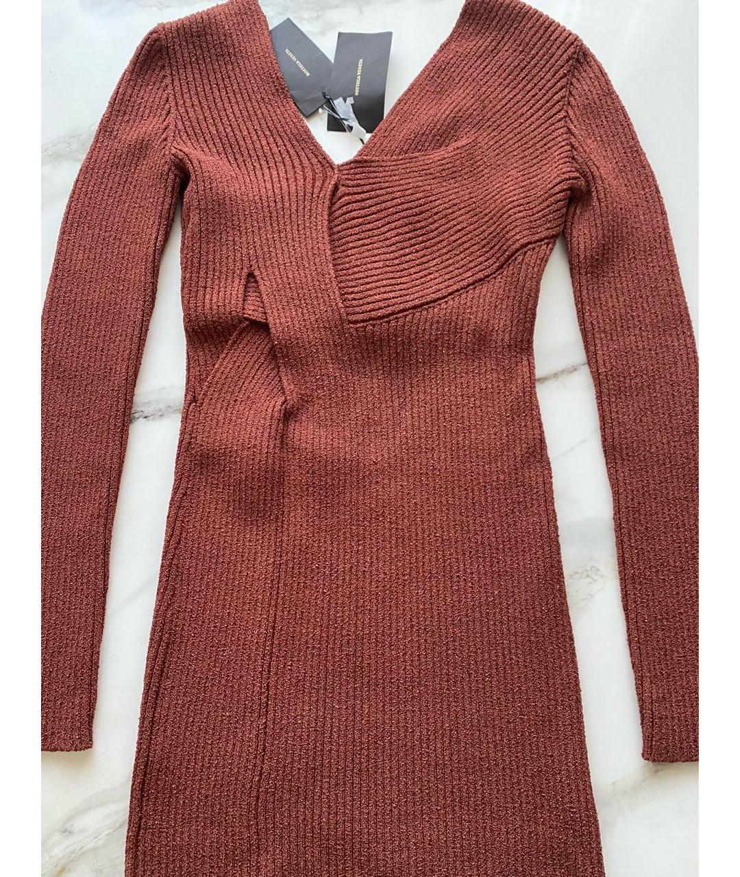 BOTTEGA VENETA Коричневое вискозное повседневное платье, фото 4