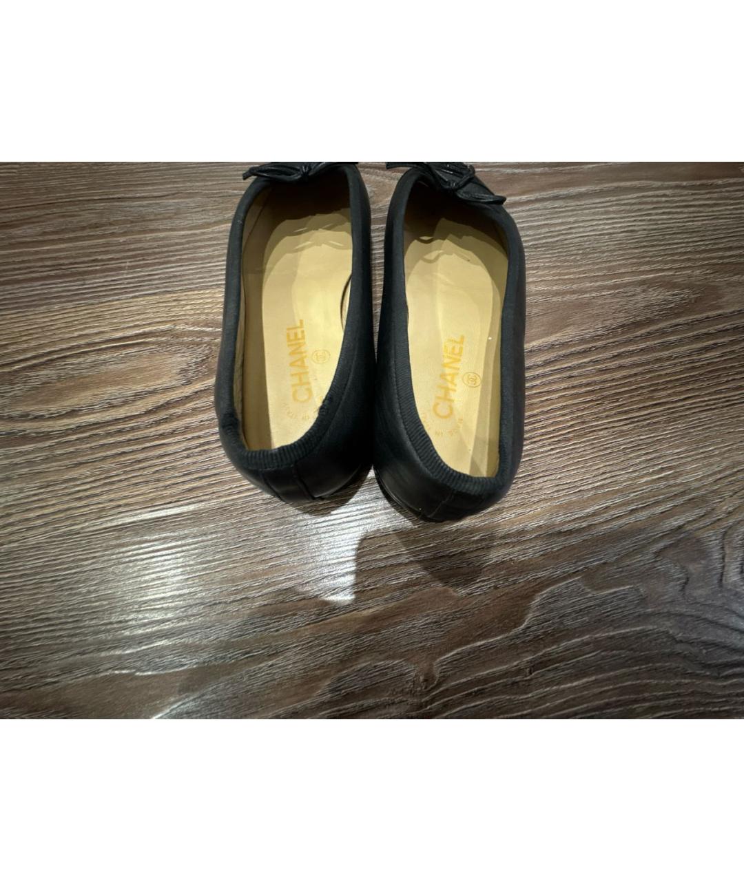 CHANEL Черные кожаные балетки, фото 4