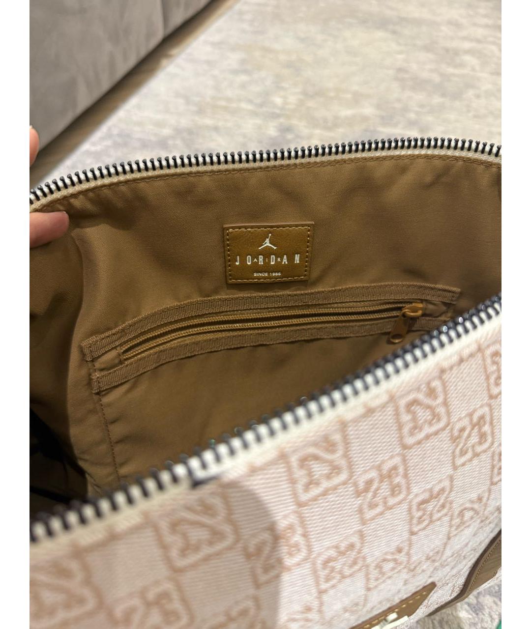 JORDAN Бежевая тканевая дорожная/спортивная сумка, фото 4