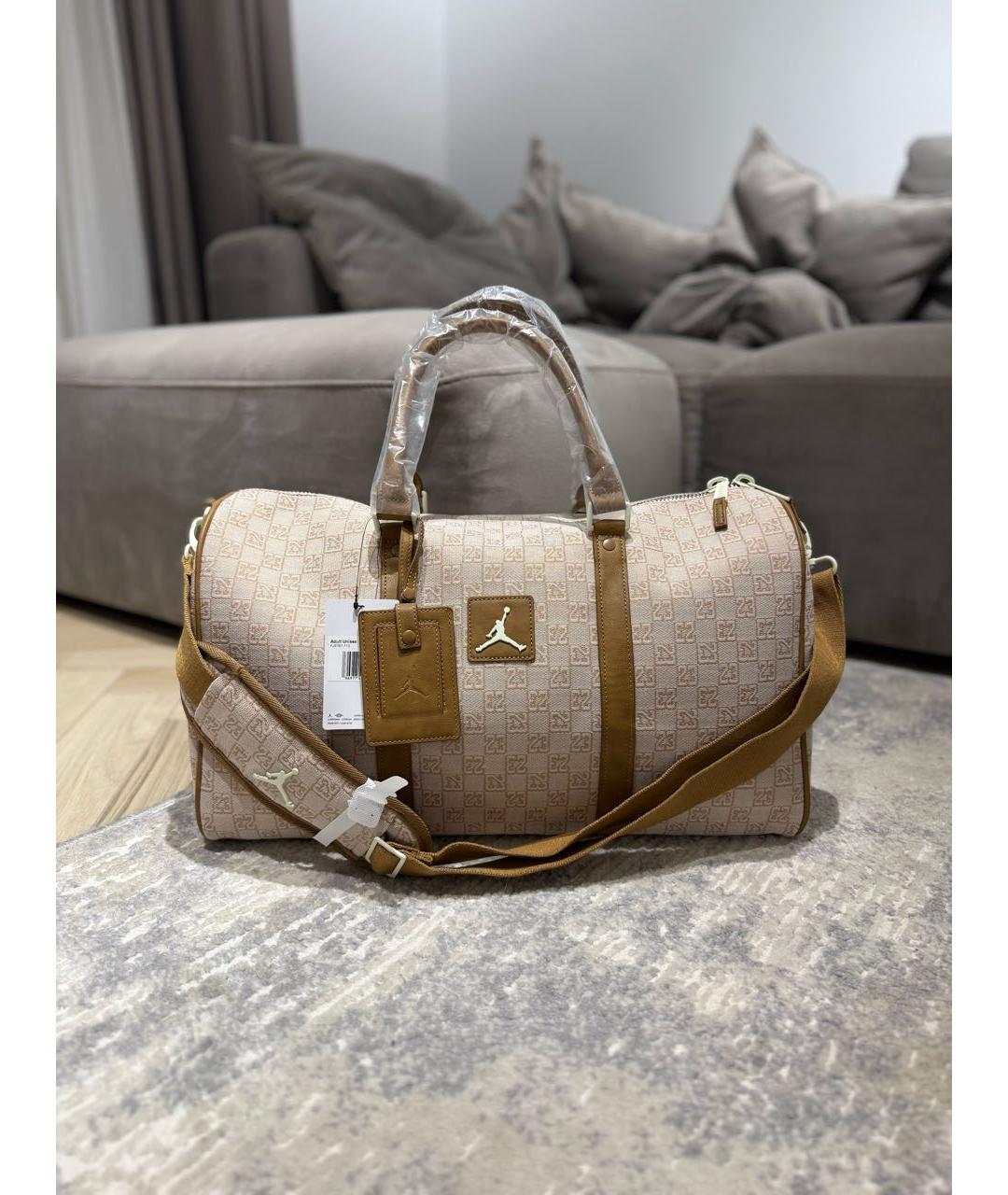 JORDAN Бежевая тканевая дорожная/спортивная сумка, фото 2