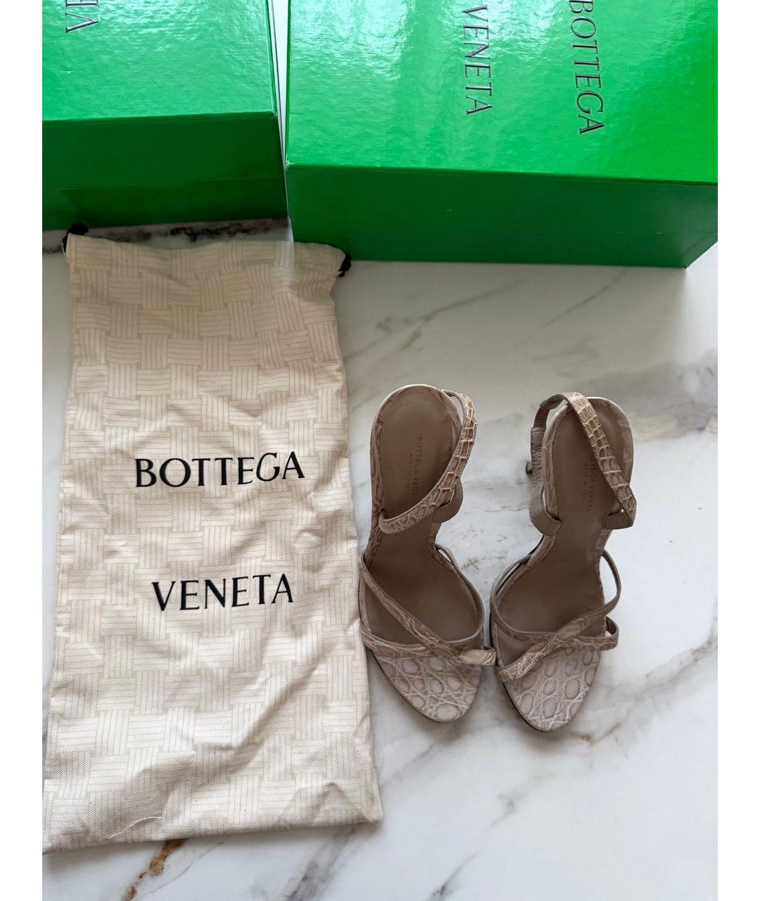 BOTTEGA VENETA Бежевые кожаные босоножки, фото 2
