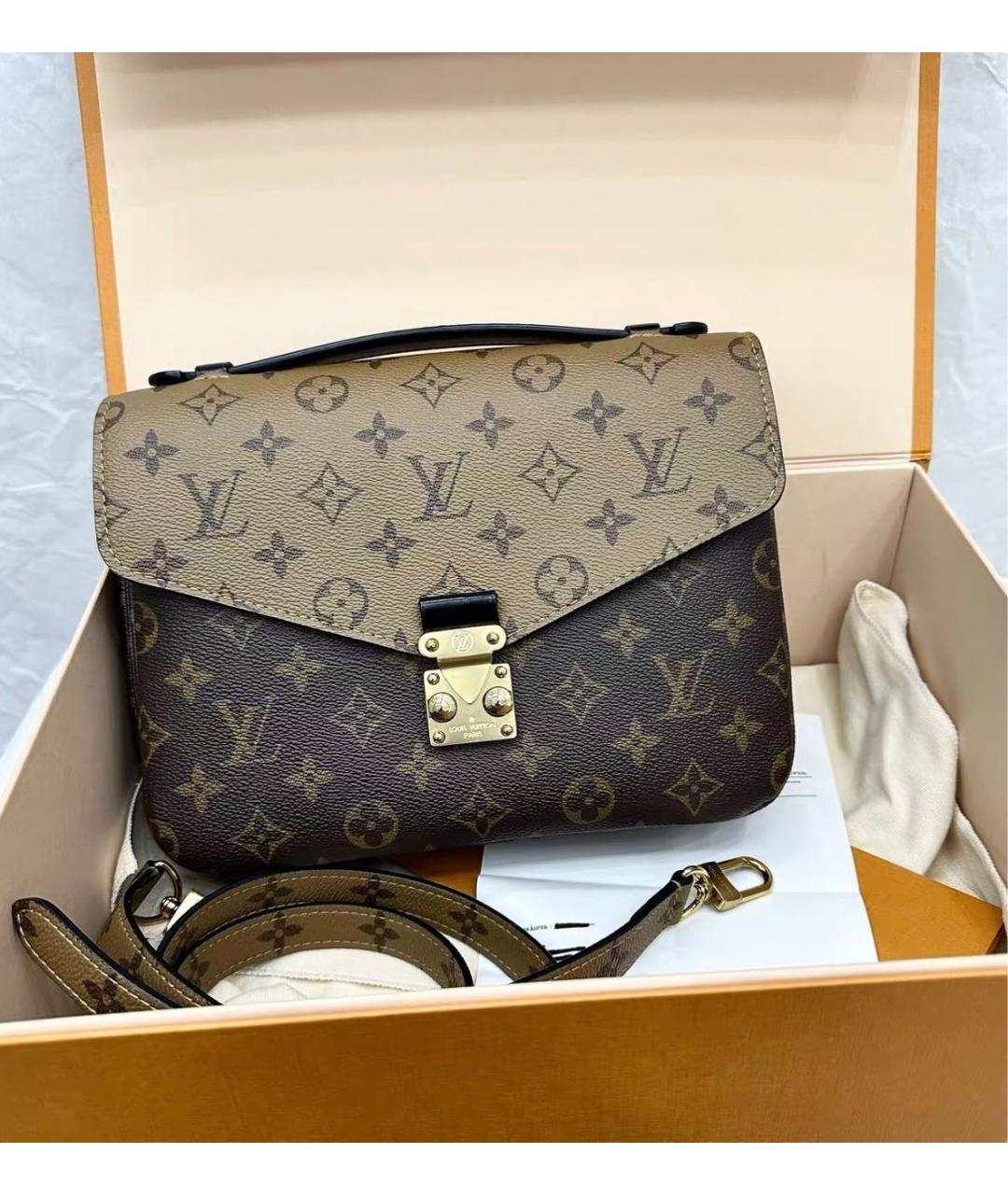 LOUIS VUITTON Кожаная сумка через плечо, фото 2