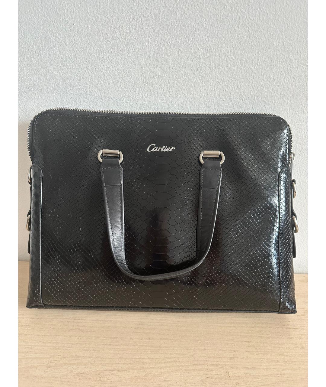 CARTIER Черная сумка тоут из лакированной кожи, фото 3