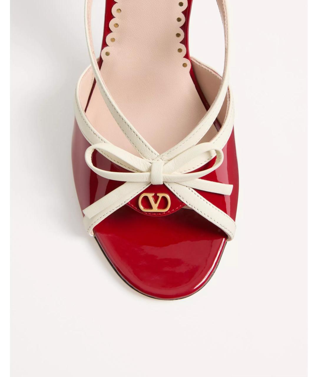 VALENTINO Красные босоножки из лакированной кожи, фото 6