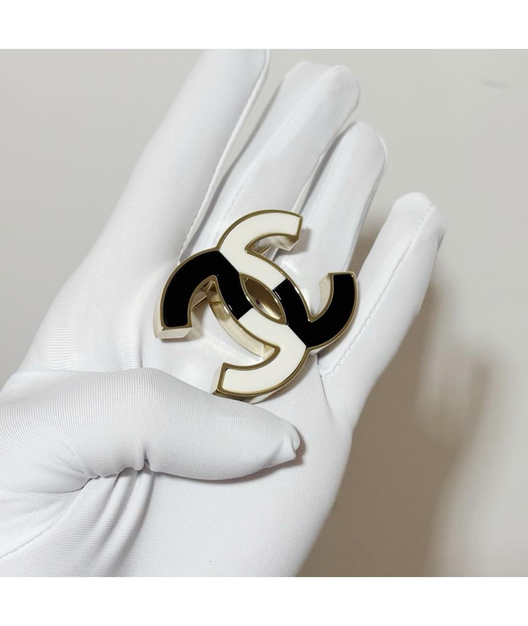 CHANEL Белая металлическая булавка / брошь, фото 4