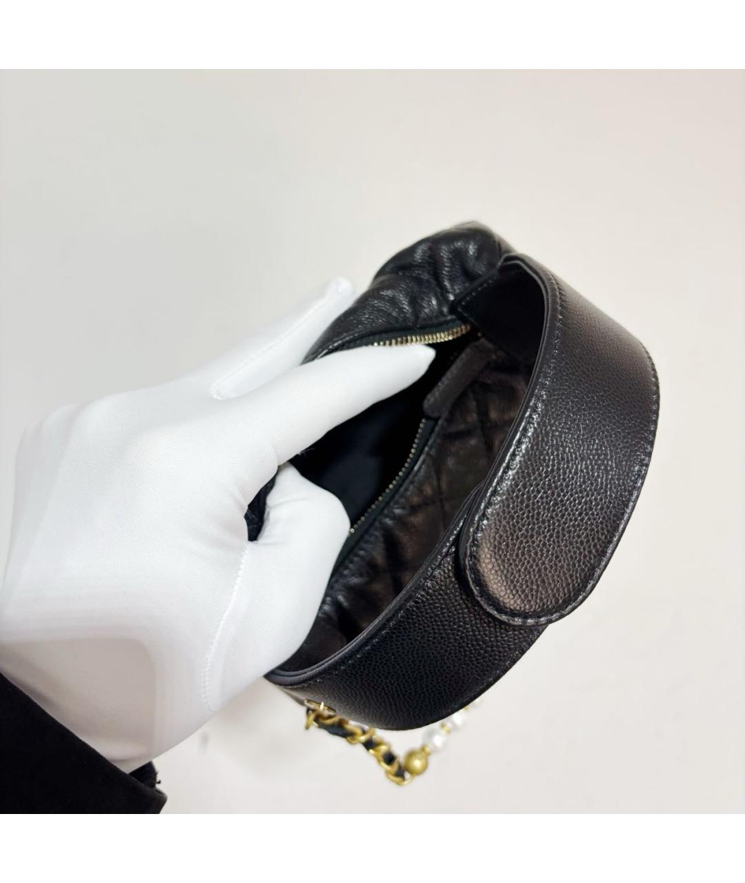 CHANEL Черная кожаная сумка с короткими ручками, фото 7