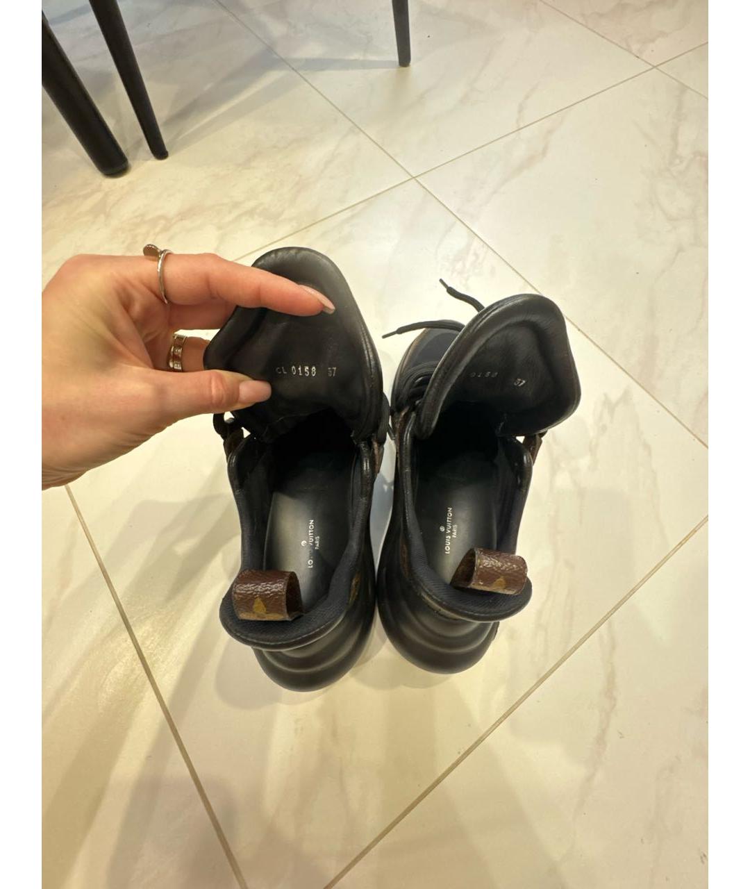 LOUIS VUITTON Черные кожаные кроссовки, фото 3